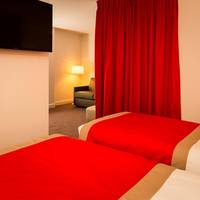 Superior Triple Room with 3 Single Beds