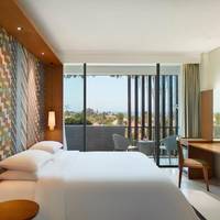 Deluxe Double Room with Pool View