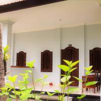 Family Room (3 Adults)