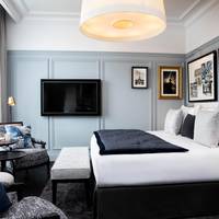 Deluxe Double or Twin Room with Access to Pool and Fitness