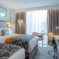 Deluxe Double & Single Room
