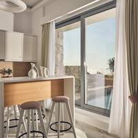 Fantasy Villa Side Sea View