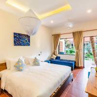 Double Room with Pool View
