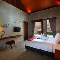 Special Offer - Honeymoon Package at One-Bedroom Villa with Private Pool
