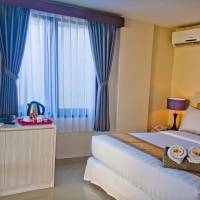 Superior Room with Pool Access