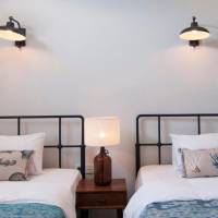 Ahusaka Standard Twin Room