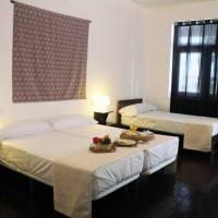 Triple Room with City View