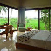 Royal Four Bedroom Pool Villa With Rice Field View