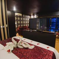 Grand Deluxe Room