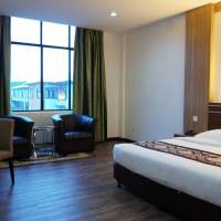 Superior Deluxe Double or Twin Room 