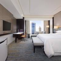 Grand Deluxe King Room