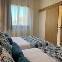One-Bedroom Apartment (4 Adults + 1 Child)