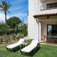 Two-Bedroom Apartment (5 Adults + 2 Children)