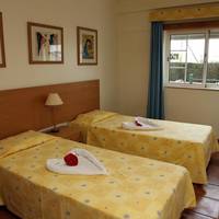 One-Bedroom Apartment (4 Adults)