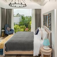 Suite Triple O Six - Private Pool with Benefits