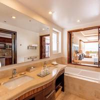 Grand Junior Suite Double with Ocean View