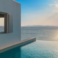 Laveer One-Bedroom Pool Suite