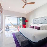 Ultra Mousai Suite North