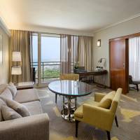 Plaza Vista Suite