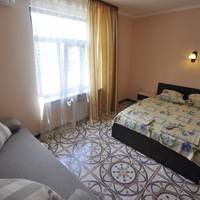 One-Bedroom Apartment (4 Adults)
