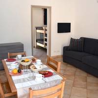 One-Bedroom Apartment (4 Adults + 2 Children)