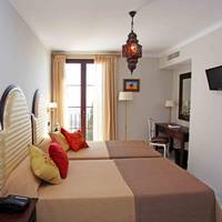 Double or Twin Room with Sea View