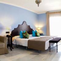 Double or Twin Room with Balcony and Sea View