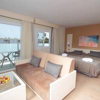 Deluxe Junior Suite with Hot Tub