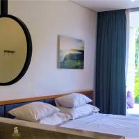 Deluxe Double Room with Pool Access