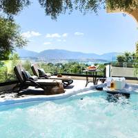 Chambre Classique avec Terrasse et Jacuzzi