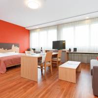 Studio with Twin Beds