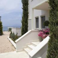 Four-Bedroom Villa (8 Adults)