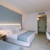 Standard Double Room (2 Adults)
