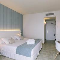 Superior Double or Twin Room with Sea View