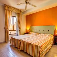 Family Room with Sea View (2 Adults)