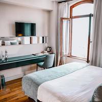 Double or Twin Room with City View