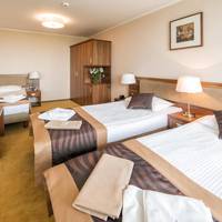 Deluxe Double Room with Extra Bed