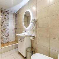 Triple Room with Mansard window