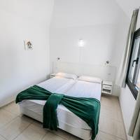 Deluxe Two-Bedroom Bungalow with Sea View
