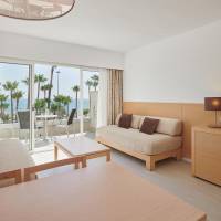  One-Bedroom Apartment with Sea View (2 Adults)