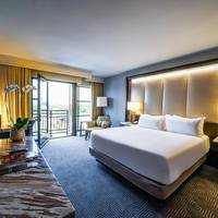 Premium King Room with River View