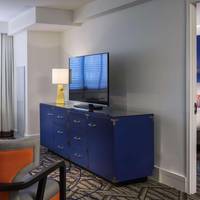 Spa One-Bedroom King Suite
