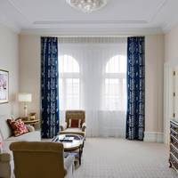 Premier One-Bedroom Suite
