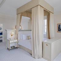 Postmaster Suite