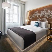 Spectacular, City View, Guest Room, 1 Queen