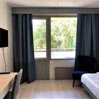 Business Single Room with Balcony or Patio