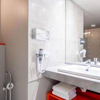 Standard Double Suite