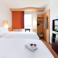 Standard Room with 2 Single Beds