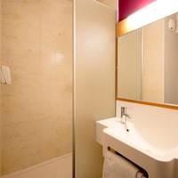  Double Room - Non-Smoking