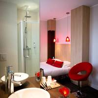 Standard Single Room with Double Bed - Non-Smoking